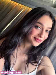 Cemre Baysel  cemrebaysel Photo divulguée nue OnlyFans 13 - Nudogram v2.1