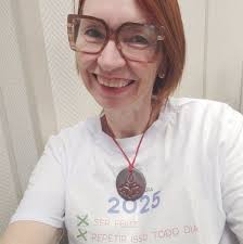 កម្រង​ព័ត៌មាន​​សម្រាប់ Elciana Goedert