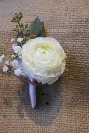 Pin On Boutonnieres Groom S Flowers Wedding Boutonnieres Prom Boutonniere