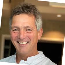 Ontzettend gaaf om deze mooie en prestigieuze prijs in ontvangst te mogen  nemen tijdens het NWVT-congres!