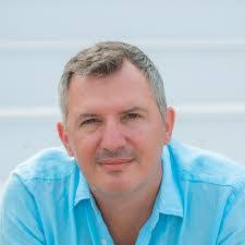 Jon Squires's Instagram, Twitter & Facebook