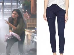 She also played some parts in the movies like rogue tiger and young blood in 2017. Sasha Calle Fashion Clothes Style And Wardrobe Worn On Tv Shows Page 2 Of 2 Shop Your Tv