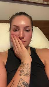 #stitch with @Anna Harissis forgive me but im a broken woman 😂  #queermatchmaking #lgbtqia #wlw