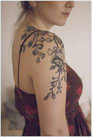 3.1 ink your floral designs are a popular choice for shoulder pieces. Love Love Love Flower Shoulder Tattoos This One Especially Tattoo Tatowierungen Tattoo Ideen Tattoos Schulter