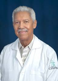 Oliverio Espaillat (@OliverioEspail3)