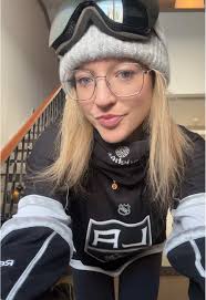 sorry im just obsessed with my #moonboots #ski #fitcheck