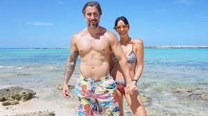Marcos mion entrou de cabeça em uma nova fase da sua vida, o apresentador que começou a chamar bastante atenção ao aparecer sem camisa em seu programa legendários decidiu entrar de cabeça. Marcos Mion Curte Ferias Com Mulher E Filhos Em Paisagem Paradisiaca Das Bahamas