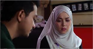 * silap aku juga, kerana jatuh cinta insan sepertimu seanggun bidadari seharusnya aku, cerminkan diriku sebelum tirai kamar aku buka untuk mengintaimu. 7 Hari Mencintaiku Episod 27
