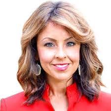 Karen Crosson's Instagram, Twitter & Facebook