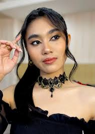 Hair and Makeup by Helen (@byhelenisaac) • Facebook