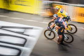 Mathieu van der poel, door zijn vaardigheden in een groots avontuur beland, maar verder een normale jongen die normale dingen denkt. Wg Ptrccjec1em