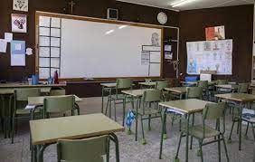 Queen's park reporter mike crawley found out. Ontario Schools To Shut Down For Two Weeks After March Break To Fight The Spread Of Covid 19 Thespec Com