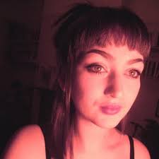 Freya Barber (@freyamaebarber)