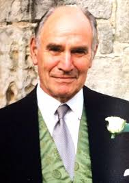 Leading York surgeon who helped save champion jockey Willie Carson dies  aged 92