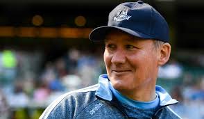 Baineann muintir Gavin le Dev country! a deir Jim