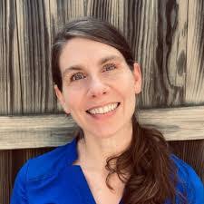 Melissa Petrick's Instagram, Twitter & Facebook