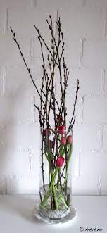 This dekoideen für große glasvase graphic has 15 dominated colors, which include it makes so beautiful color. Tulpen Bodenvase Dekorieren Blumenarrangements Fruhlings Dekoration