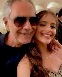 A magical experience performing with the wonderful maestro  @andreabocelliofficial high above a moon lit Mediterranean 💫 Grazie mille,  Ravello for such an ethereal & beautiful concert setting! 🎼🌕🌊