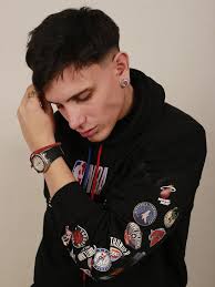 Te parece lindo mi amigo? ¡Descubre qué le dirías a las chicas!