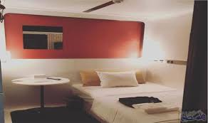 first cabin في طوكيو من أغرب فنادق العالم home decor home wall lights