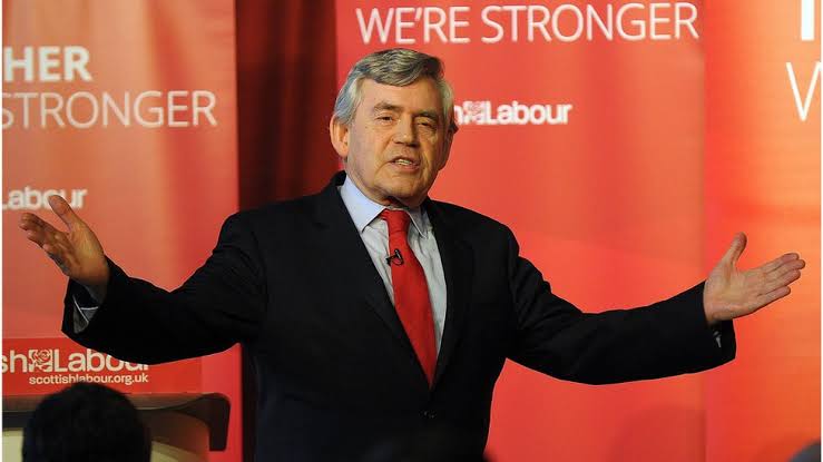Gordon Brown delivers poverty warning in campaign speech - BBC News