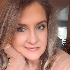 Becca Longmire (@becca.longmire) • Facebook