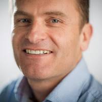 PDF) Evaluation of Solaris and QNX for aeronautic real time simulation  software