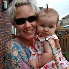 Lisa Bourque (@lisabrq)