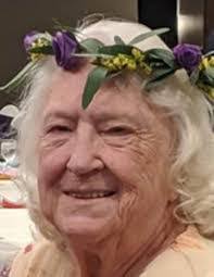 Rosa Barr's Instagram, Twitter & Facebook