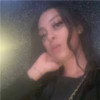 Danielle Ewing's Instagram, Twitter & Facebook