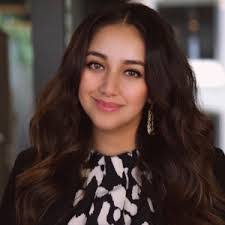 Iris Garcia's Instagram, Twitter & Facebook