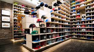 The Up Studio Architects Designers Hat Club Soho Modular Retail Store Shop Nyc Large Jpg 1 200 669 Pixels Cap Store Hat Display Hat Stores