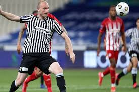 Olympiakos and paok salonika will lock horns this saturday (22 may) in the greek cup. Weec Nf9u1kovm