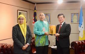 Perdagangan ini hanya menjual diberbagai wilayahnya pada saat didalam negeri. Kutipan Kasar Cukai Langsung Pulau Pinang 2019 Meningkat Pengarah Lhdn Buletin Mutiara