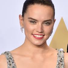 It may not cure pcos hair loss, but it can help manage it. Daisy Ridley Posts Instagram About Living With Endometriosis Pcos Teen Vogue