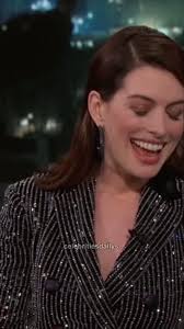 i love her lmao😭😭😭 #fyp #annehathaway #celebrities #annehathawayedit  #babytok #princessofgenovia #pregnant #princessleonor #anne
