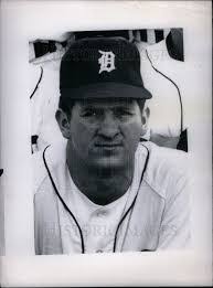 William Lamont's Instagram, Twitter & Facebook