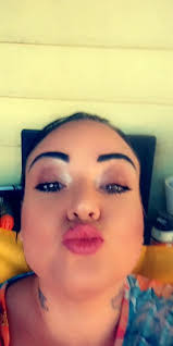 Shawna Cole's Instagram, Twitter & Facebook