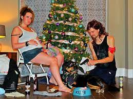 However, there are plenty of ways to capture festive photos of your. This Family Started Staging Their Funny Christmas Cards 7 Years Ago And Their Creativity Is Brilliant Bored Panda