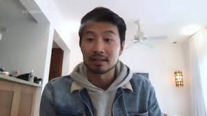 Kim's convenience actor simu liu is setting the record straight about critical remarks he made last week while reflecting on the end of the hit canadian sitcom. Kim S Convenience Stars Say Producers Ignored Input From Asian Cast