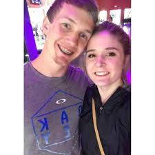 Elizabeth Hull and Camron Wright's Wedding Website