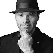 Amazon.com: VANGUARD ALTA FLY 55T DSLR Camera Backpack, 4 Wheel  Spinner/Trolley, Black : Clothing, Shoes & Jewelry