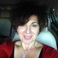 Lisa Cedrone's Instagram, Twitter & Facebook