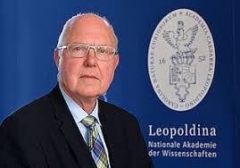 Leopoldina ehrt langjährigen Vizepräsidenten Gunnar Berg mit der  Verdienst-Medaille