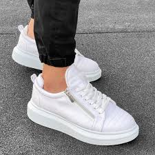 Acquista online e scopri il mondo di roberto cavalli. Casual Sneakers With Stitch And Side Zip Design In White