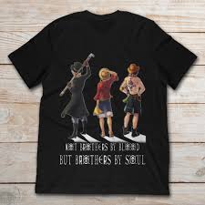 Юэль киннаман, маттиас шонартс, майка монро и др. One Piece Not Brothers By Blood But Brothers By Soul T Shirt Teenavi