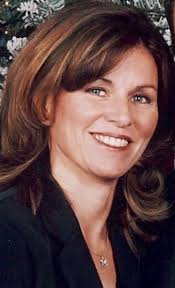 Debbie Beatty's Instagram, Twitter & Facebook