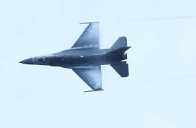Following the success of the small. General Dynamics F 16 Fighting Falcon Das Kampfflugzeug Wird Heute Von Lockheed Martin Produziert