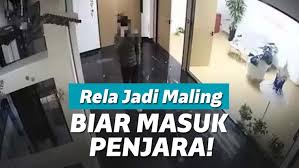 We would like to show you a description here but the site won't allow us. Cowok Ini Pengen Banget Dipenjara Karena Nggak Mau Menikah