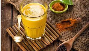 تجربتي مع شرب الكركم علي الريق وقبل النوم مجلة رجيم